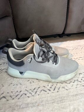 While On Earth - Move Trainer - Size 11 - CrossFit